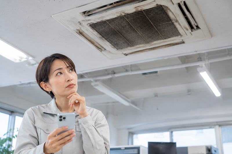 エアコンクリーニングをするベストな頻度やタイミングとは？